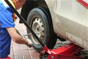 秦淮附近拖车24小时服务热线电话