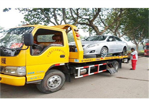 秦淮附近24小时汽车拖车服务热线
